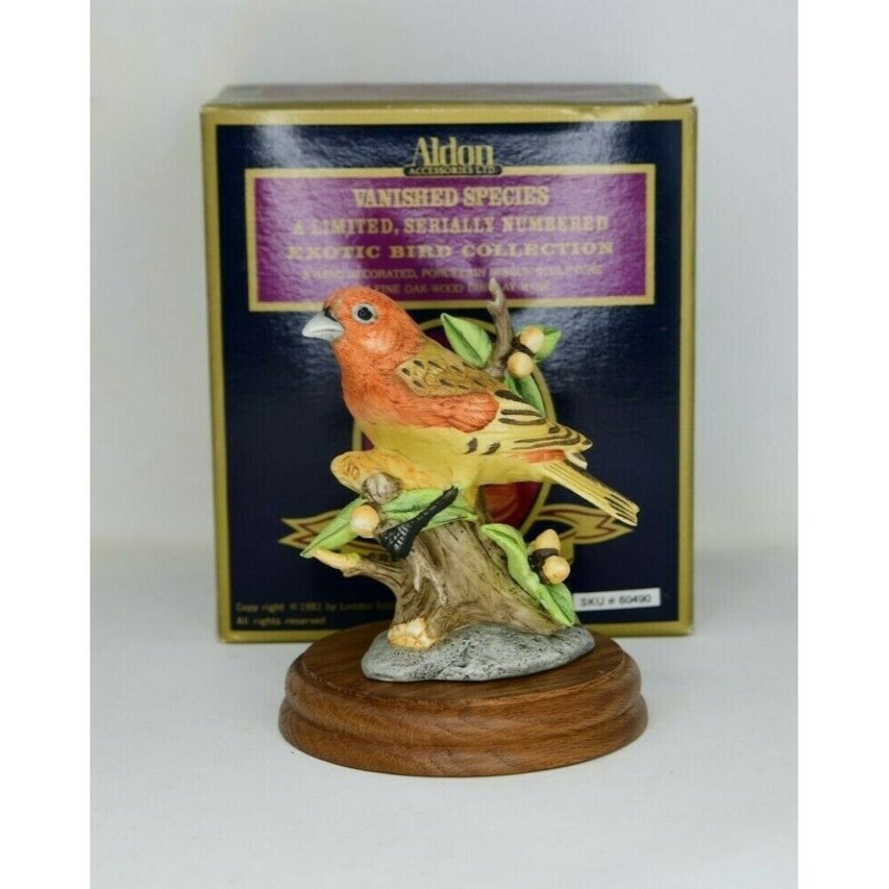 Vintage Aldon Vanished Species Exotic Bird Collection The Greater Koa Finch LE